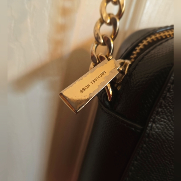 Michael Kors Women Jet Set Travel Bag Black Gold Hardware Long Strap Crossbody - Picture 3 of 12